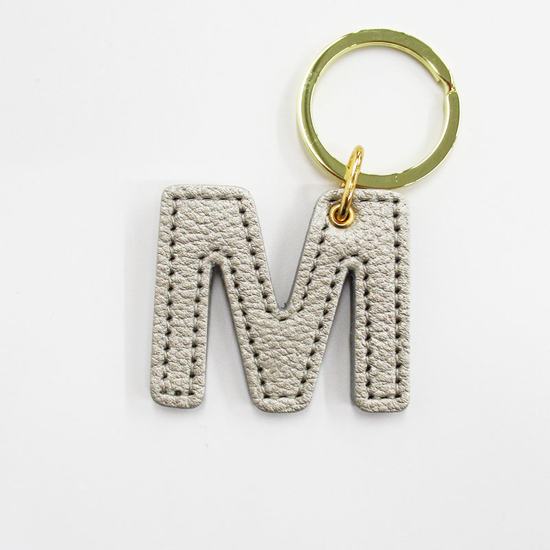 アルファベットキーホルダー M GLD