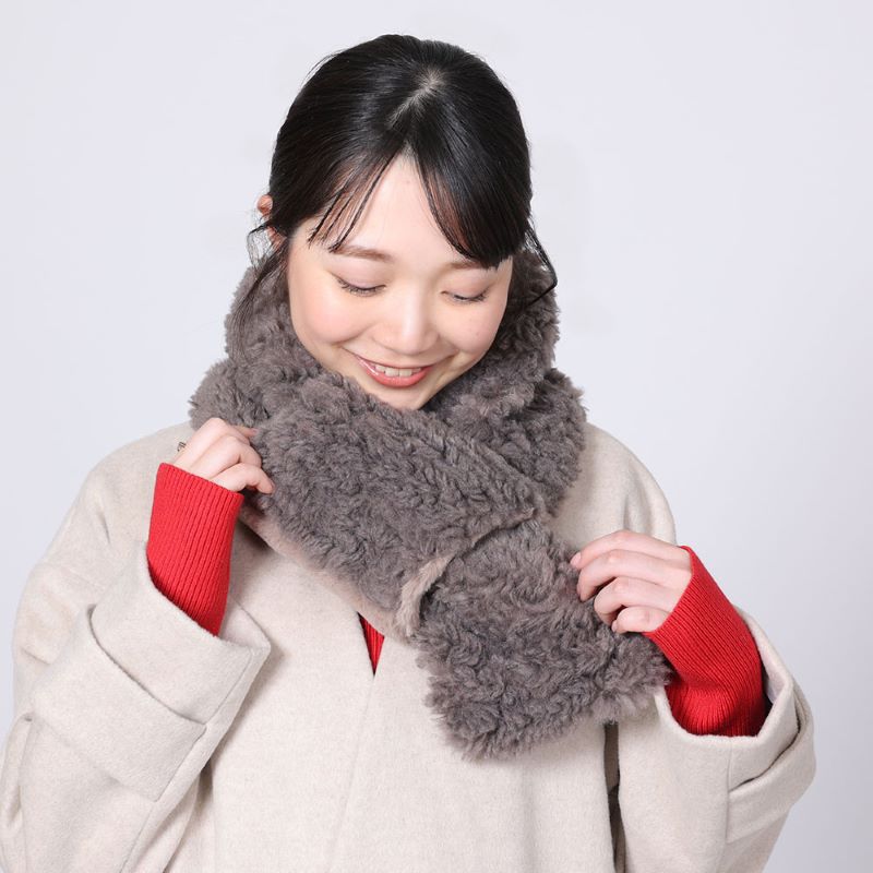 【SALE】shesay　ボアとファーのリバーシブルマフラー　GY