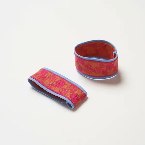 from F FOOT & ARM BANDS kivi(小石) ショッキングピンク/KP310
