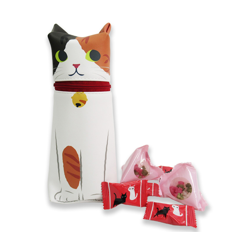 ネコポーチ 三毛猫 (お菓子入り)