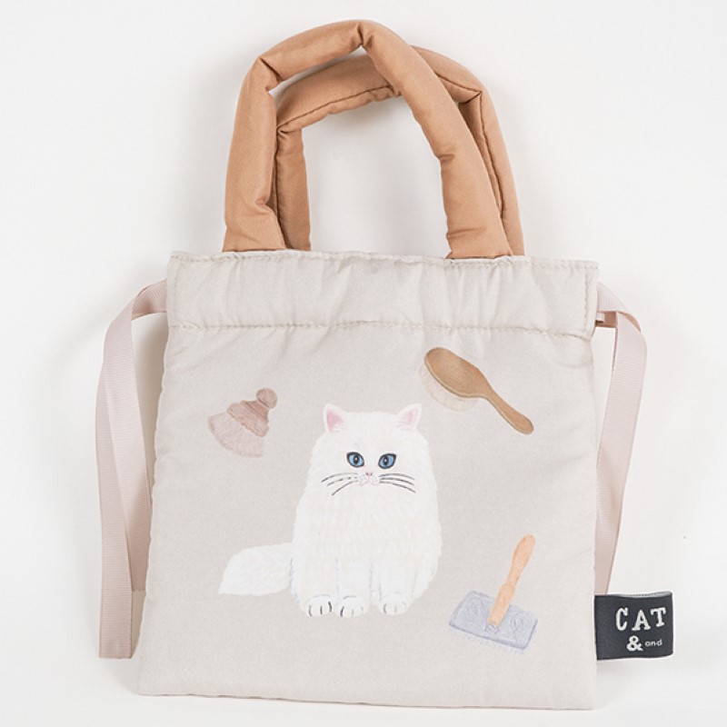 キャットアンド そで山かほ子 クッション巾着/ベージュ