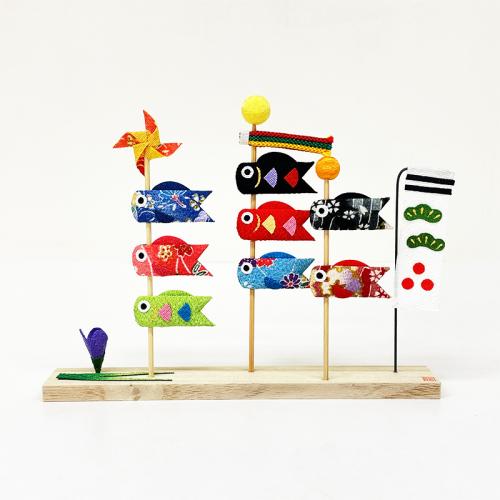 三本立ち 鯉のぼり